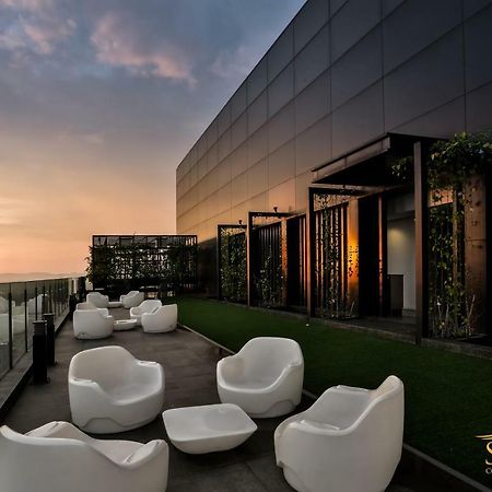 Anggun By Kl Suites Kuala Lumpur Bagian luar foto